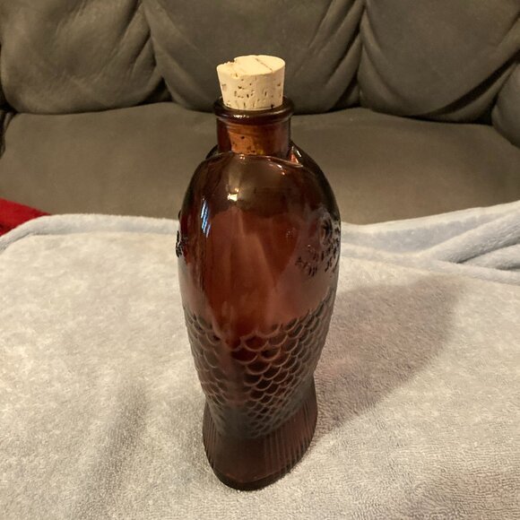 1920's Dr. Fisch’s Bitters-Wheaton Glass-Purple Amethyst Glass Fish Bottle-EUC - Picture 8 of 9